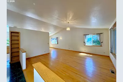 860 Jodee Ln, Brookings, OR 97415 - Photo 7