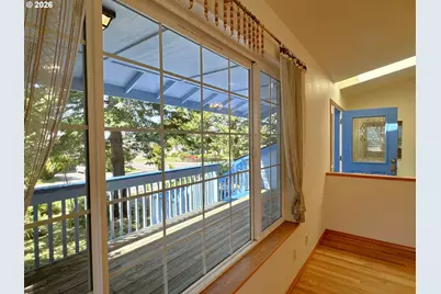 860 Jodee Ln, Brookings, OR 97415 - Photo 9