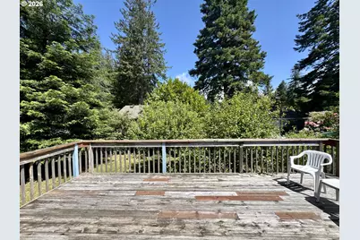 860 Jodee Ln, Brookings, OR 97415 - Photo 35