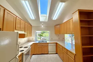 860 Jodee Ln, Brookings, OR 97415 - Photo 11