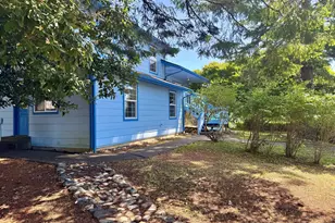 860 Jodee Ln, Brookings, OR 97415 - Photo 35