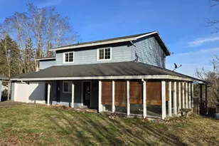 30174 Sandy Ln, Rainier, OR 97048 - Photo 5