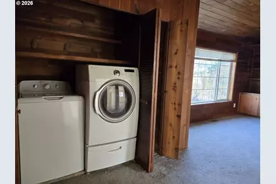 30174 Sandy Ln, Rainier, OR 97048 - Photo 33