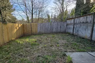 30174 Sandy Ln, Rainier, OR 97048 - Photo 13