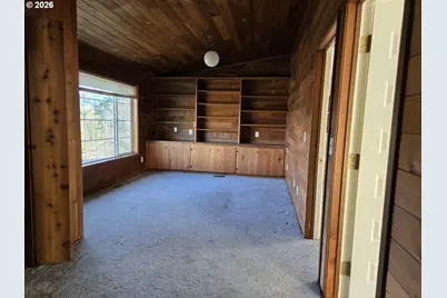 30174 Sandy Ln, Rainier, OR 97048 - Photo 31