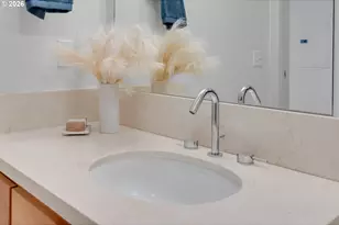 2430 NW Westover Rd, Portland, OR 97210 - Photo 25