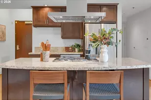 2430 NW Westover Rd, Portland, OR 97210 - Photo 15