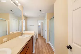 6032 NE Alder St, Hillsboro, OR 97124 - Photo 27