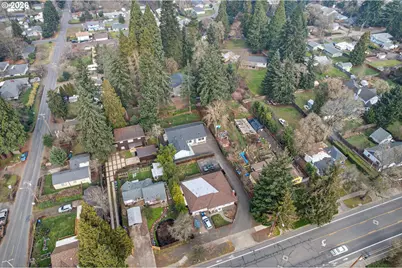 349 Irving Rd, Eugene, OR 97404 - Photo 29