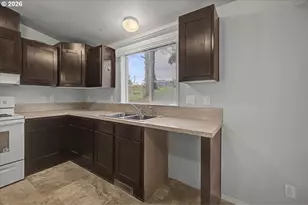 15 N Hillside Dr, Otis, OR 97368 - Photo 11