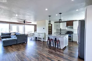 56084 McDonald Rd, Vernonia, OR 97064 - Photo 7