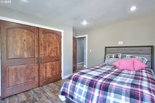 56084 McDonald Rd, Vernonia, OR 97064 - Photo 11