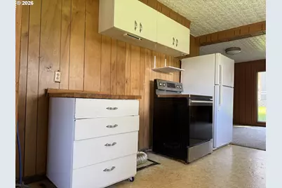 320 Bonanza St, Sumpter, OR 97877 - Photo 19