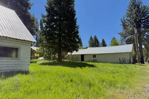 320 Bonanza St, Sumpter, OR 97877 - Photo 5