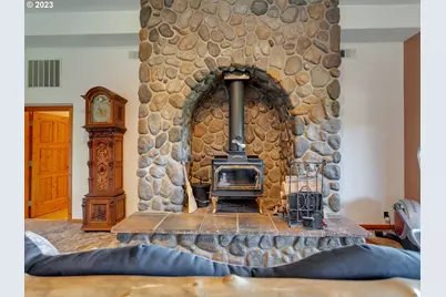 23900 Territorial Hwy, Monroe, OR 97456 - Photo 23