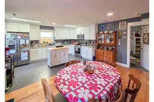 7118 SE Mitchell Ct, Portland, OR 97206 - Photo 7