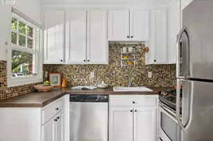 2555 NW Savier St, Portland, OR 97210 - Photo 7