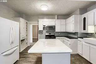 2526 E 34th St, Vancouver, WA 98663 - Photo 13