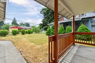 7309 SE Holgate Blvd, Portland, OR 97206 - Photo 3