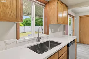 7309 SE Holgate Blvd, Portland, OR 97206 - Photo 13