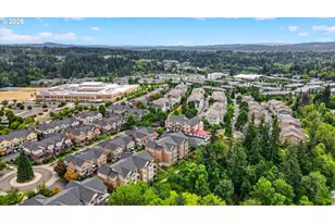 695 NW Falling Waters Ln, Portland, OR 97229 - Photo 37