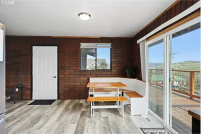 1100 W 2nd St, Arlington, OR 97812 - Photo 7