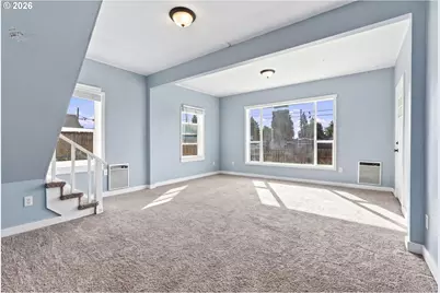208 SW 3rd Ave, Kelso, WA 98626 - Photo 13
