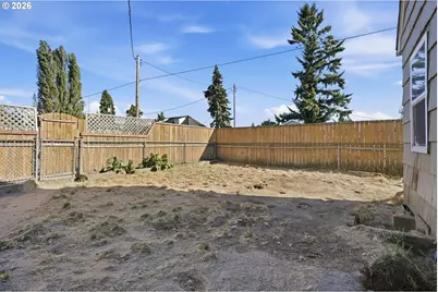 208 SW 3rd Ave, Kelso, WA 98626 - Photo 29