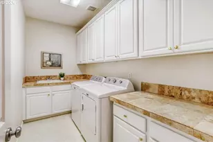 2430 NW Woodrose Dr, Portland, OR 97229 - Photo 25