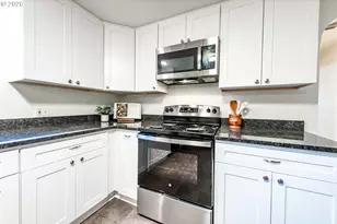 953 Forrester Way, Eugene, OR 97401 - Photo 15