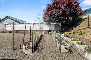 337 Monte Dr, Roseburg, OR 97471 - Photo 45