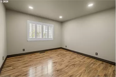 514 Creekside Dr, Salem, OR 97306 - Photo 21