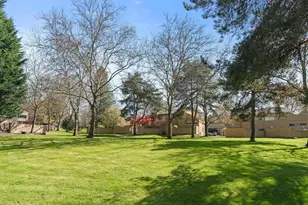 17780 NW Lakeway Ct, Beaverton, OR 97006 - Photo 37