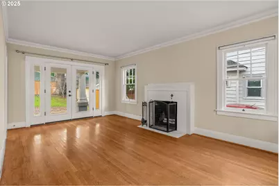 1825 NE 53rd Ave, Portland, OR 97213 - Photo 5