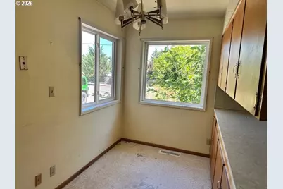 10101 NE Covington Rd, Vancouver, WA 98662 - Photo 13