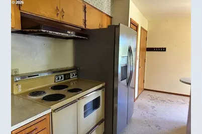 10101 NE Covington Rd, Vancouver, WA 98662 - Photo 3