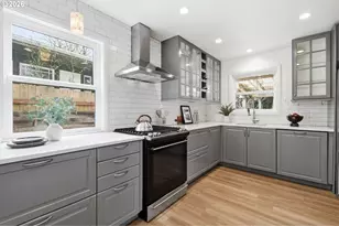 4124 SE Ash St, Portland, OR 97214 - Photo 11