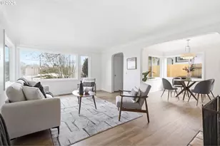 4124 SE Ash St, Portland, OR 97214 - Photo 9