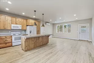 518 Clark Creek Rd, Longview, WA 98632 - Photo 9