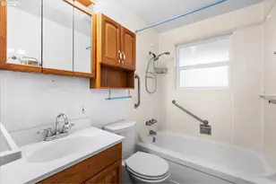 1386 Umpqua Rd, Woodburn, OR 97071 - Photo 19