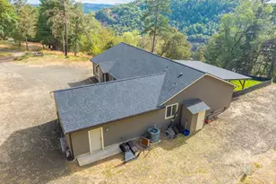 477 Palisade Dr, Roseburg, OR 97471 - Photo 43