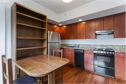 1005 SW Park Ave #501, Portland, OR 97205 - Photo 13
