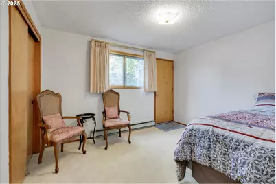 864 NE Fleming Ave, Gresham, OR 97030 - Photo 15