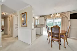 864 NE Fleming Ave, Gresham, OR 97030 - Photo 9