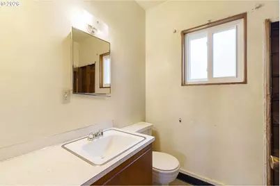 894 Meadowlawn Dr SE, Salem, OR 97317 - Photo 33