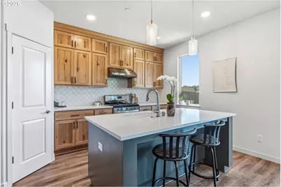 134 E Joyce Ct, La Center, WA 98629 - Photo 9