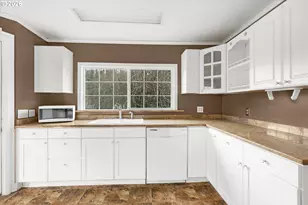 65586 Nehalem Hwy, Vernonia, OR 97064 - Photo 17