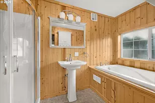 65586 Nehalem Hwy, Vernonia, OR 97064 - Photo 15