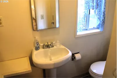 7503 N Myrtle Rd, Myrtle Creek, OR 97457 - Photo 39