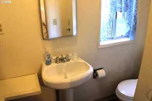 7503 N Myrtle Rd, Myrtle Creek, OR 97457 - Photo 39